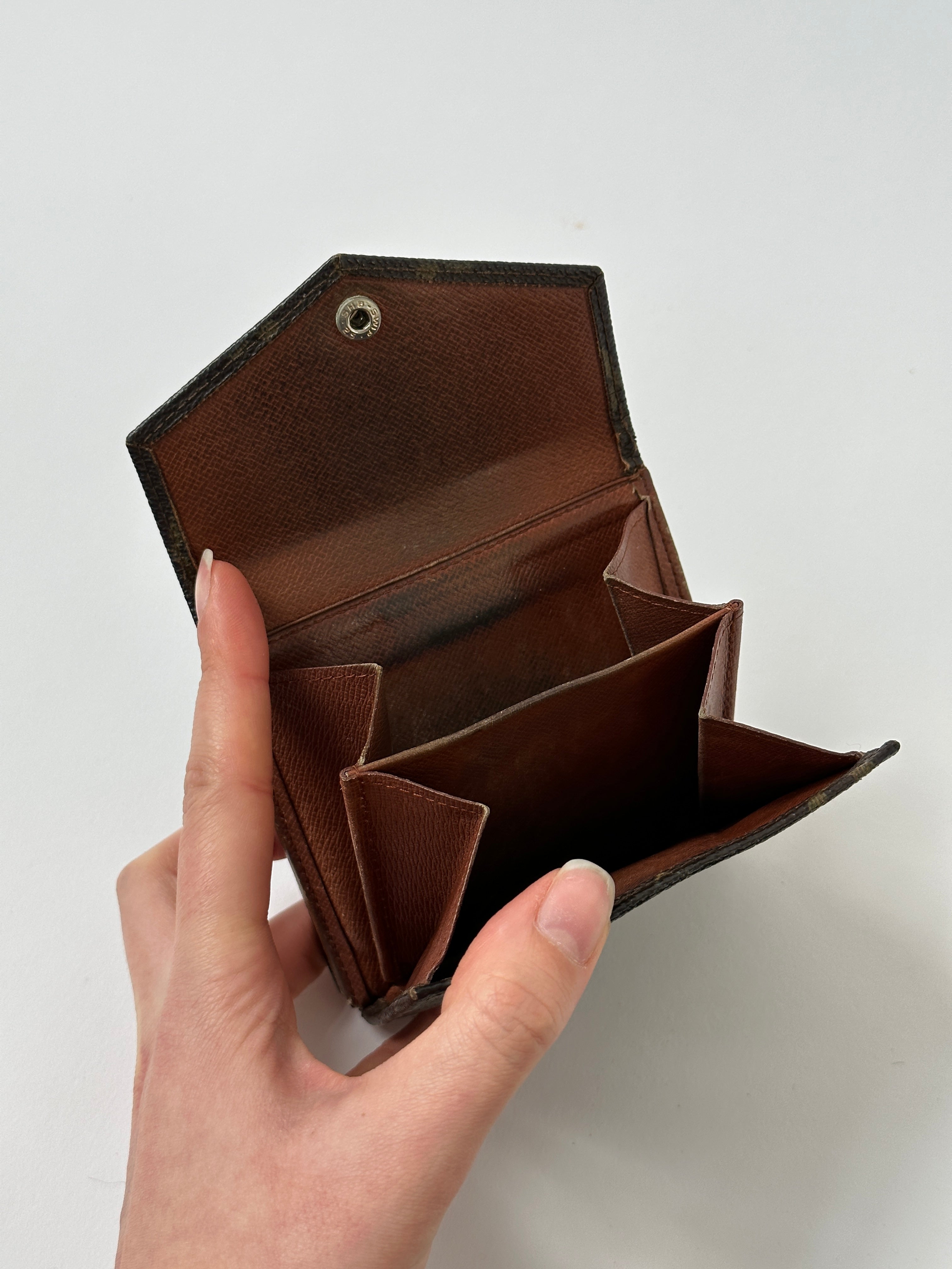 Louis Vuitton 1988 Monogram Wallet - SYLK