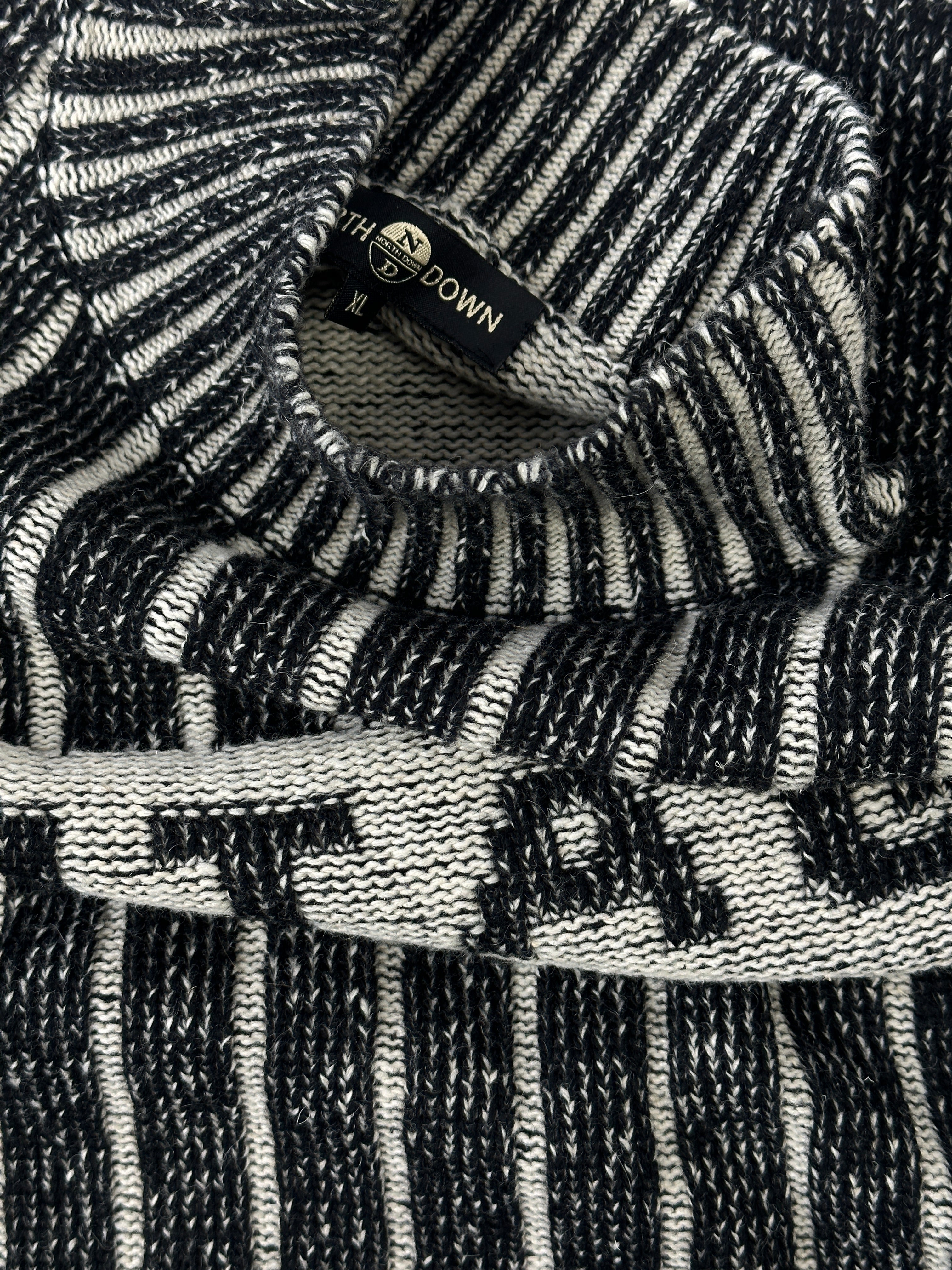 Vintage brand wool turtleneck jumper in M/L size with a vintage spellout design, featuring a cozy turtle neck and textured knit.