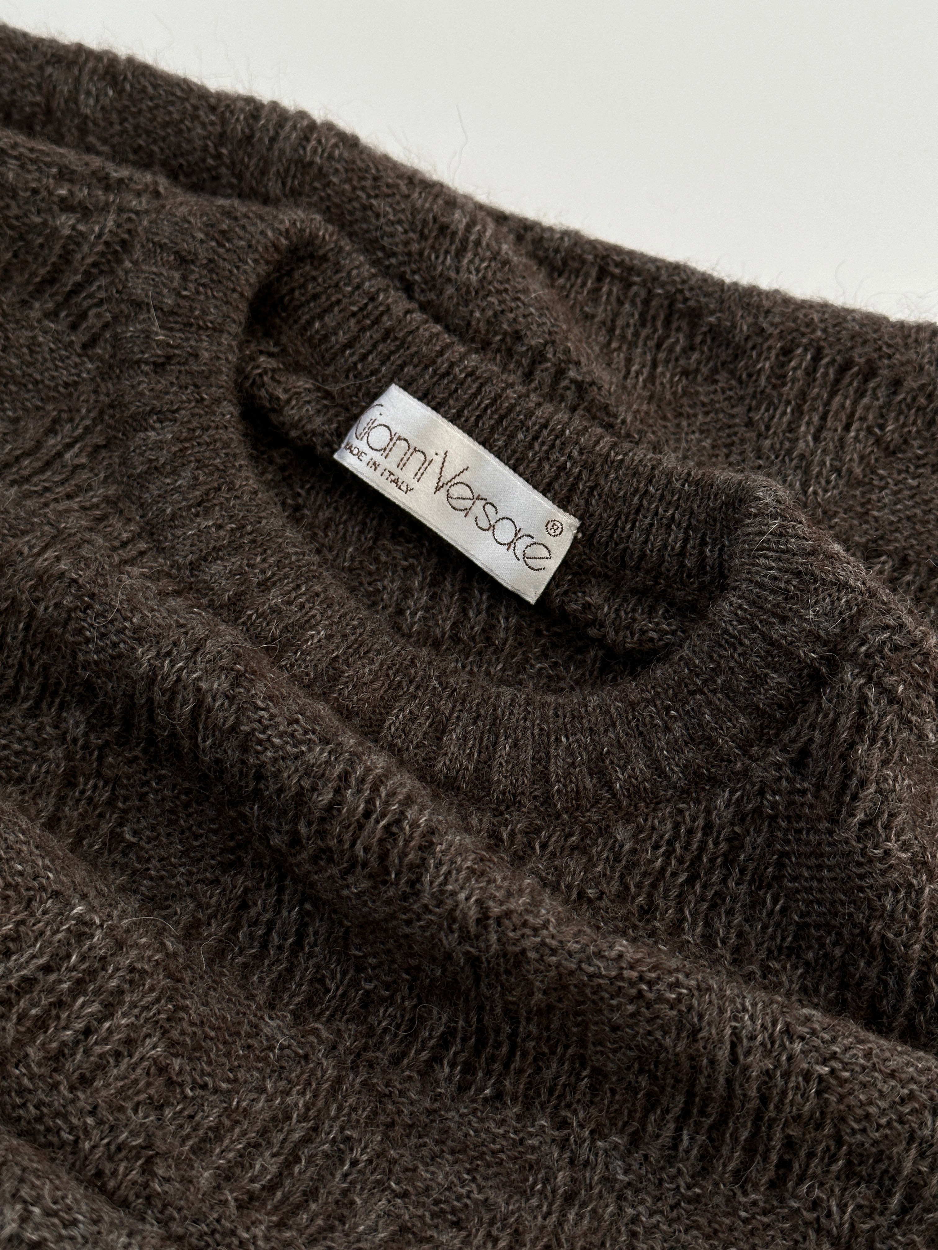 Versace 80s alpaca wool jumper in M/L size, stylish knit sweater with bold patterns and luxurious texture.